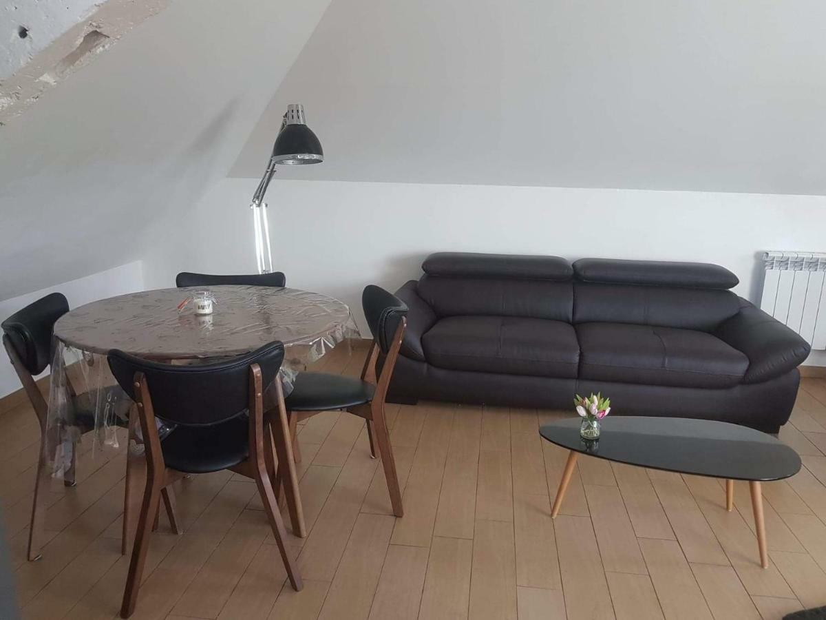 Orleans Appartement 2 Chambres Avec Parking Екстериор снимка